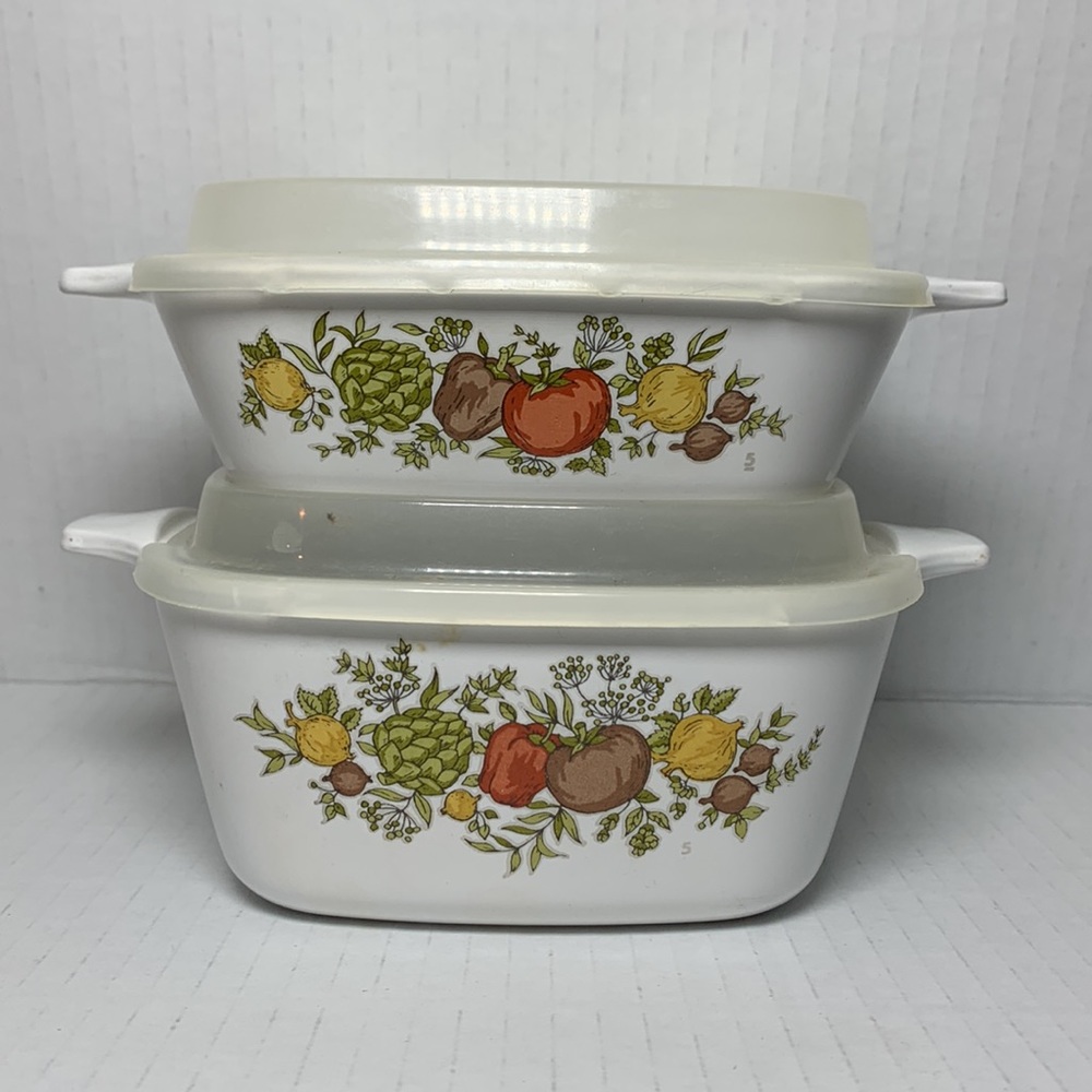2pc Corning Ware Spice of Life Petite Casserole dishes With Storage Lids